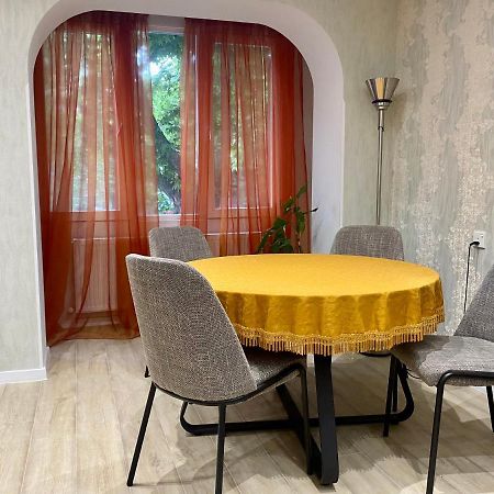 Spacious Dinamo Apartment Tbilisi Exterior foto